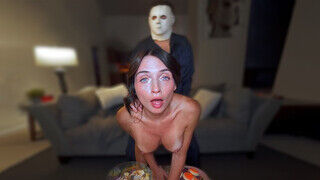 Brooke Tilli és a halloween maszkos hapsija