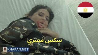 Arab milf méretes valagát megkamatolyja egy amatőr pov-ban