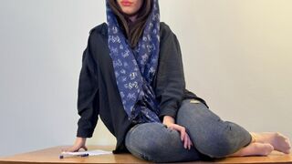 Bombázó arab milf megdöngeti a bankárt a vámért