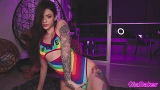 Gia_baker bűbájos tánca és vad masztija webkamerán