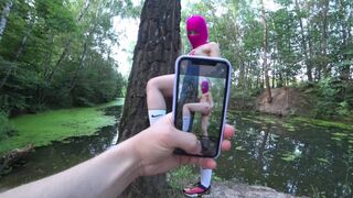 Világos Szőke zsenge légyott cosplay-ben, arcra élvezés balaklaván